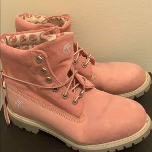 Never worn, size 38, super stylish brand new